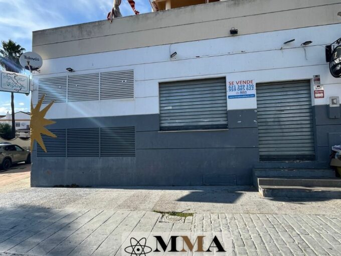 ¡¡Local en Nuevo Portil muy bien ubicado!!